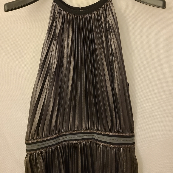 Bailey 44 Women Madison Pleated asymmetrical Dress - Picture 6 of 9